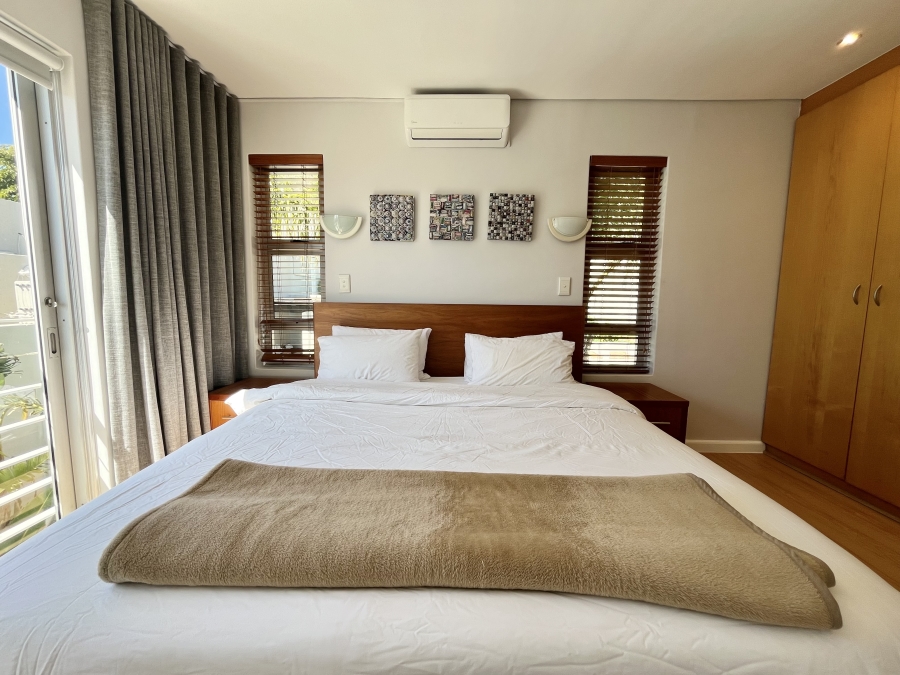 To Let 2 Bedroom Property for Rent in Sea Point Western Cape